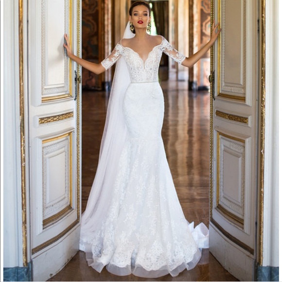 MillaNova Dresses & Skirts - MillaNova Off-White Mermaid Wedding Dress